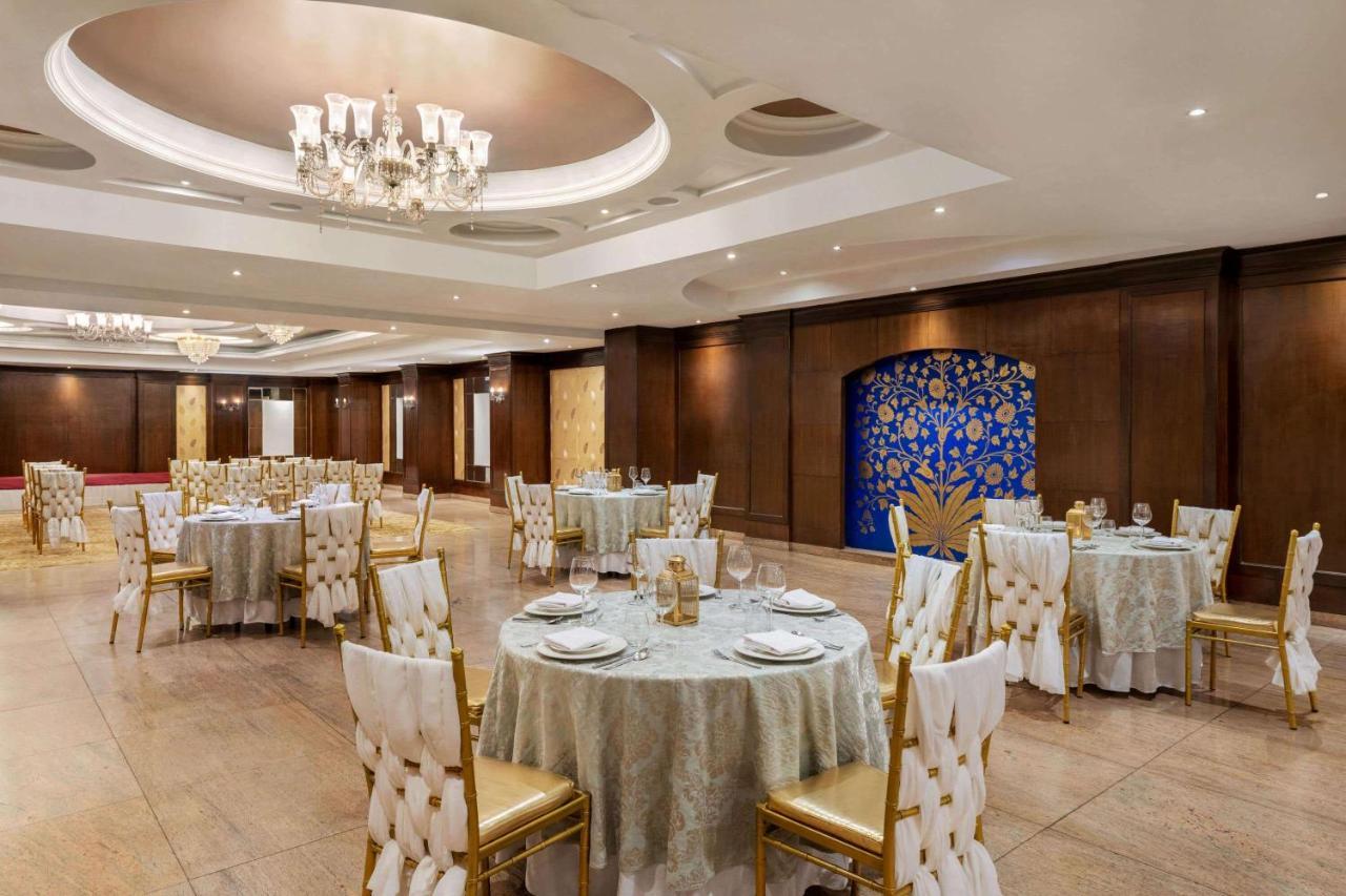 Ramada By Wyndham Jaipur North Hotel Exterior foto